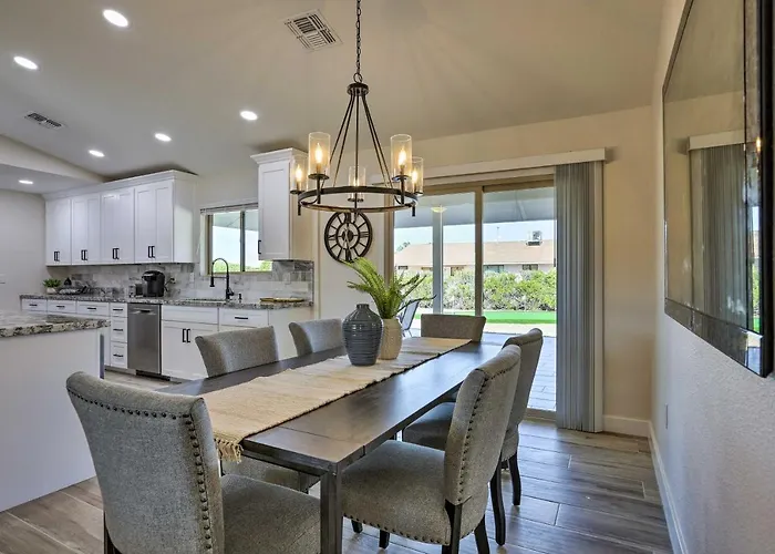 Putting Green, Grill: In Sun West! * Sun City West